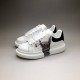 ALEXANDER MCQUEEN 알렉산더 맥퀸 오버사이즈 스니커즈