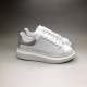 ALEXANDER MCQUEEN 알렉산더 맥퀸 오버사이즈 스니커즈