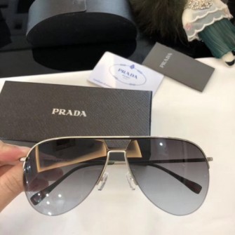 PRADA 프라다 선글라스