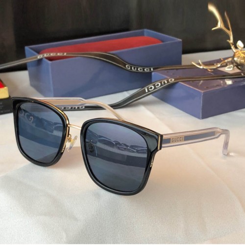GUCCI 구찌 선글라스